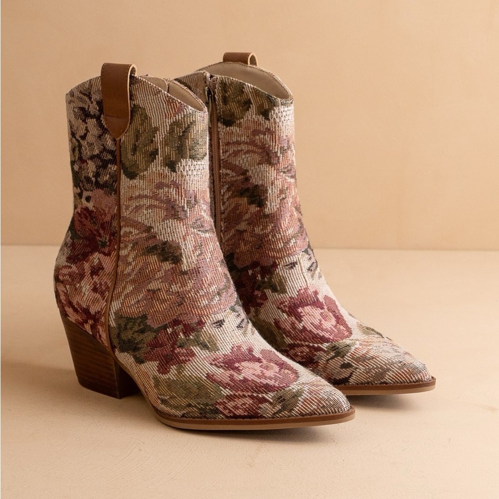 Vintage Floral Jacquard Tapestry Western Boots - Oasis Society